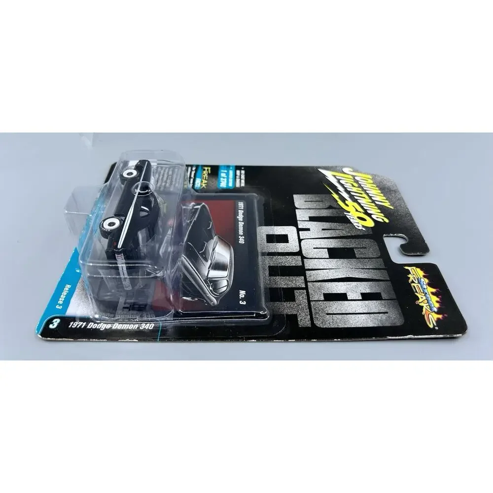 Johnny Lightning 1971 Dodge Demon 340 Blacked Out Street Freaks Black 2019 1:64